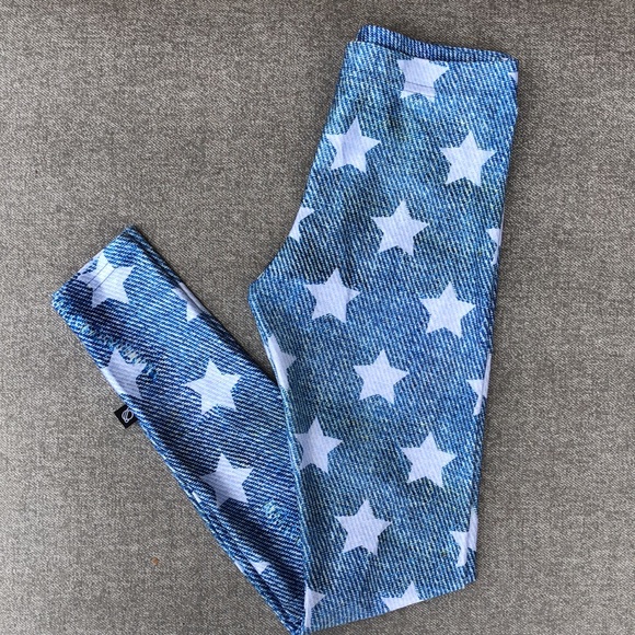 Terez Other - TEREZ Star Print Leggings - NWOT!